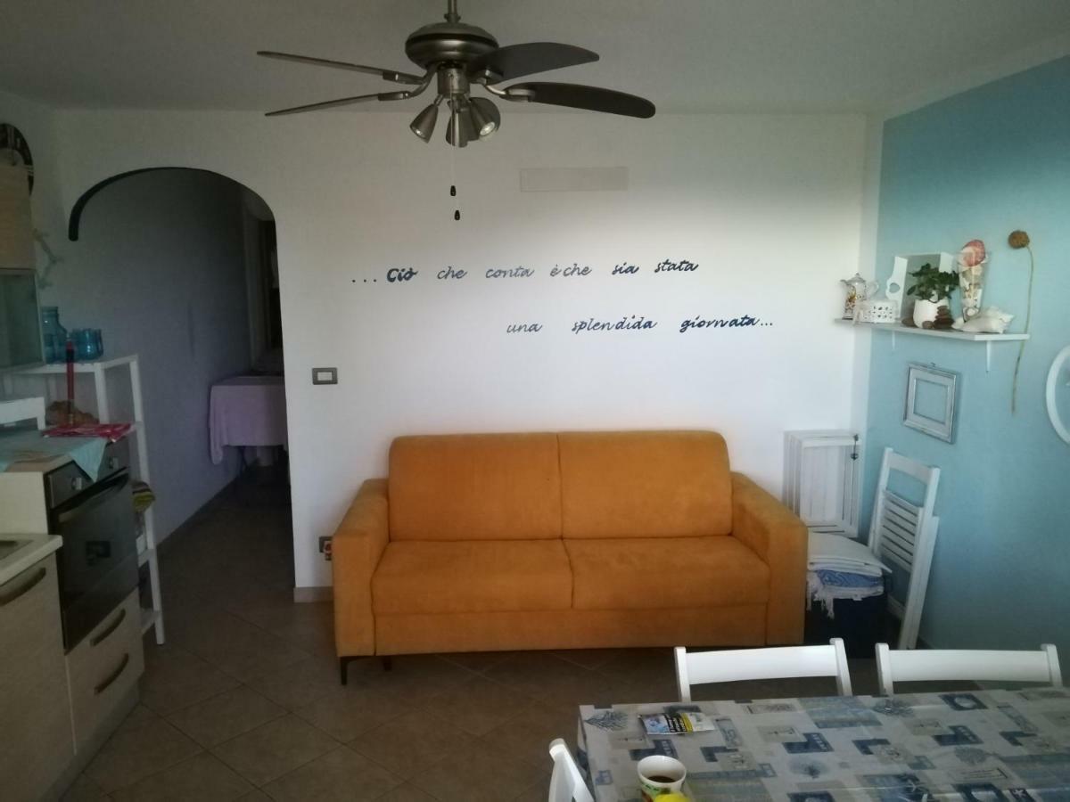 Happy Sun Apartment Castelsardo Exterior foto